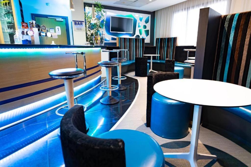 Eiffel Citea Access Dayroom Espace Paris Sans Nuitee Et Chambre Partagee Chatillon Nuitee -- Repos Journee Ou Espace Travail 8-19H Proche Tour Eiffel Ou Usage Bureau A L'Heure En Journee -- Nuitee Chatillon Avenue פריז מראה חיצוני תמונה